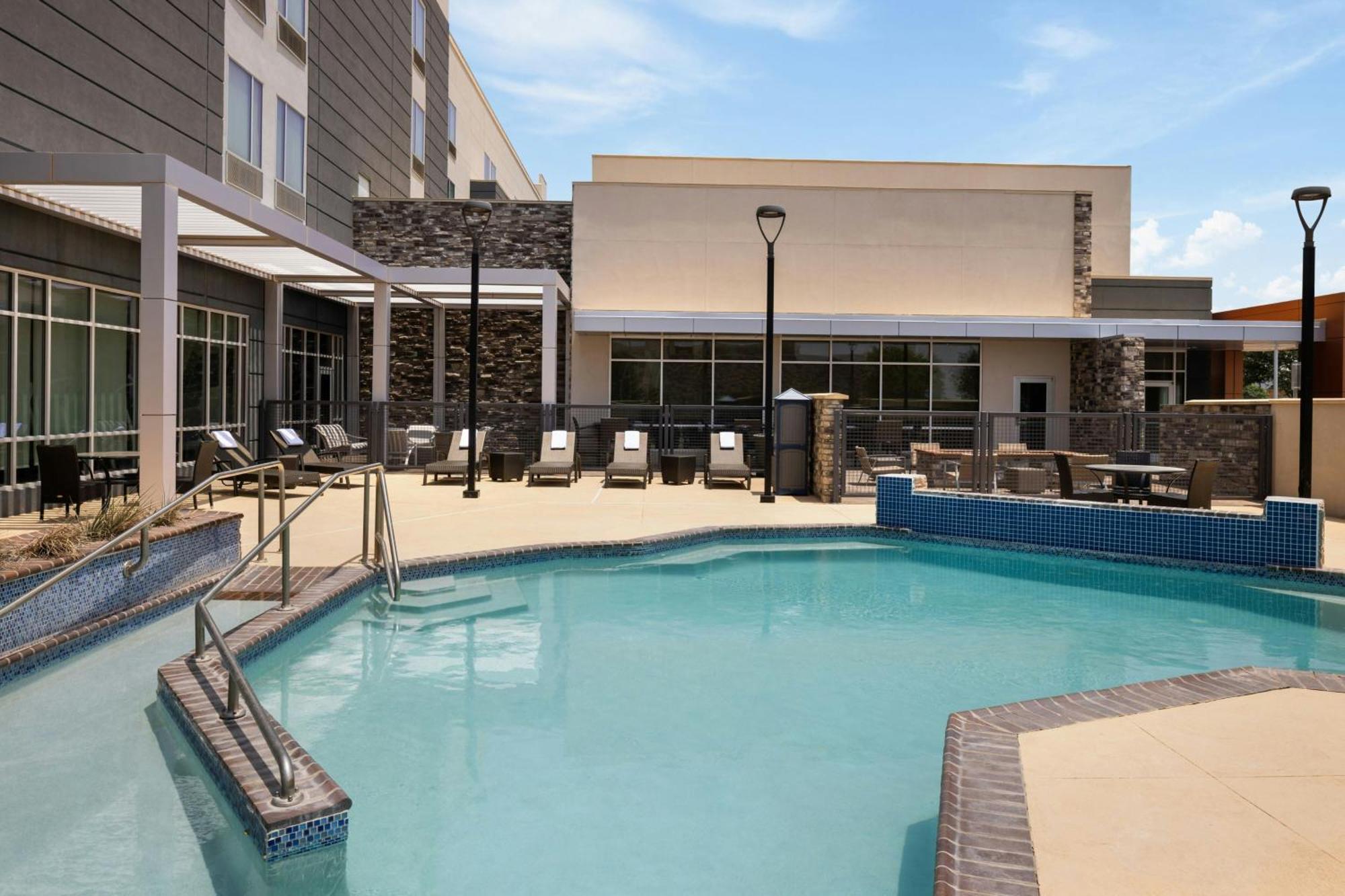 Springhill Suites By Marriott Midland Odessa Bagian luar foto